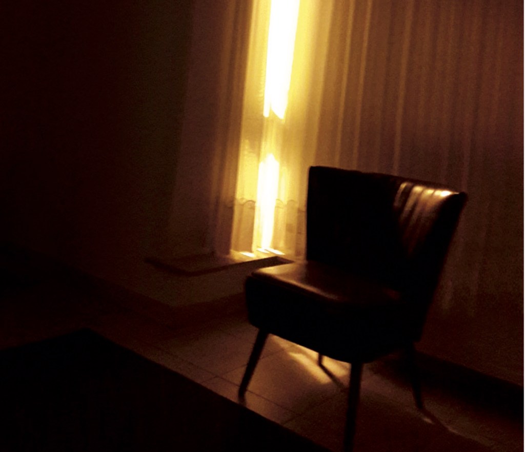 Nog een ‘Live in Studio’ video: Hotel by a&nbsp;Railroad